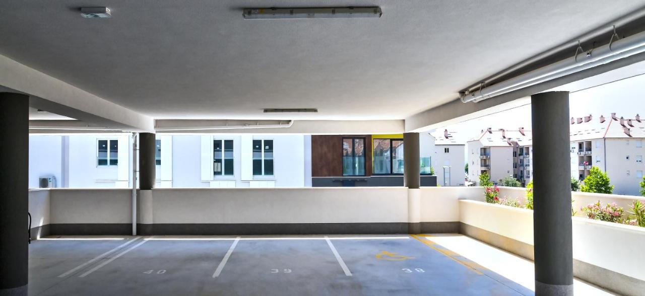 Rivus Apartments Omiš Екстериор снимка