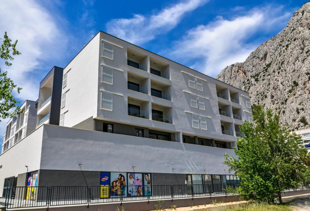 Rivus Apartments Omiš Екстериор снимка